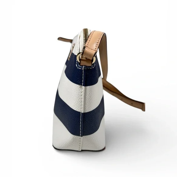 Kate Spade New York Wellesley Printed Hanna Crossbody Bag - Picture 3 of 12